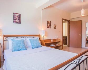 Diogenis Villa - Vourvourou - Habitación