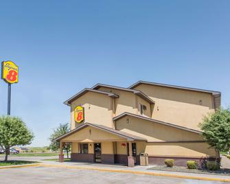Super 8 by Wyndham Nampa - Nampa - Rakennus