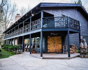 Greenhorn Ranch - Quincy - Edificio