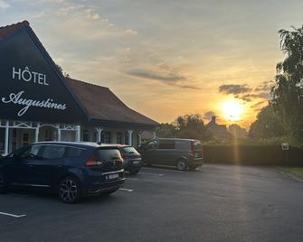 Les Augustines - Rue - Будівля