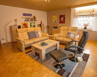 Thurau - Apartment - Apartment Thurau - Bobenheim am Berg - Sala de estar