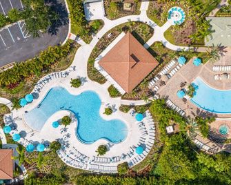 Ground-Floor Vista Cay Condo Near Clubhouse Pool - Orlando - Pool