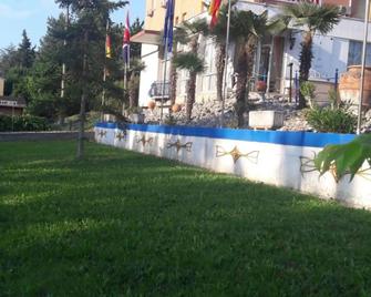 Hotel Parigi - Castel San Pietro Terme