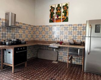 Casarao Da Fonte - São Luiz - Kitchen