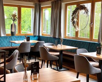 Landhotel Heimathenhof - Heimbuchenthal - Restaurant