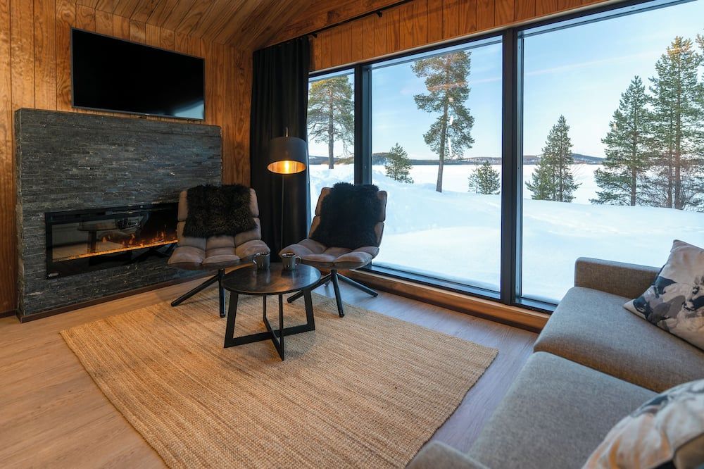 Wilderness Hotel Inari & Igloos