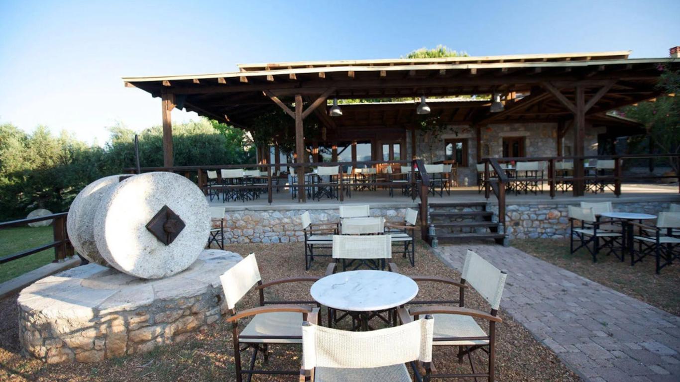 Melitsina Village Hotel
