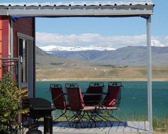 Rustic Wyoming Lake Cottage with Mountains Views. - Laramie - Balkon