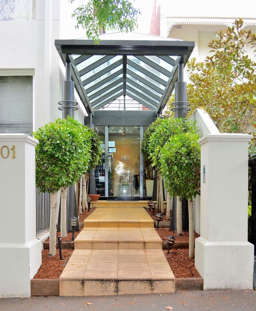 Knightsbridge Apartments - Melbourne - Outdoors view