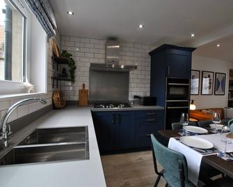Andersons Neuk- stunning coastal apartment - Anstruther - Kitchen