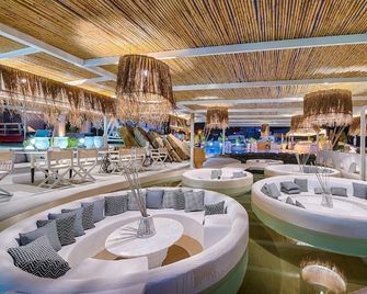 Kouros Exclusive Suites - Adults Only - Faliraki