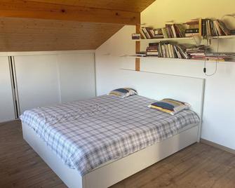 Bell Air near Neuchatel - Val-de-Ruz - Schlafzimmer