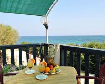 Hotel Il Timone - Carovigno - Balkon