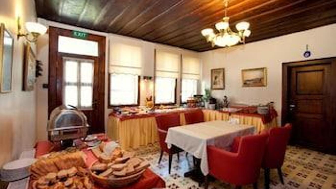 Ugurlu Konaklari