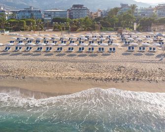 Villa Sunflower Hotel - Alanya - Strand