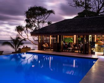 Breakas Beach Resort - Port Vila - Pool