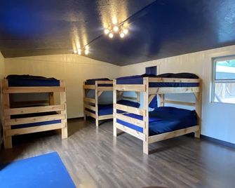 Godspeed Events & Lodging - Port Matilda