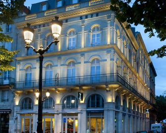 أوتل دو سيز - بوردو - مبنى