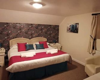 The Jug & Glass Inn - Buxton - Bedroom