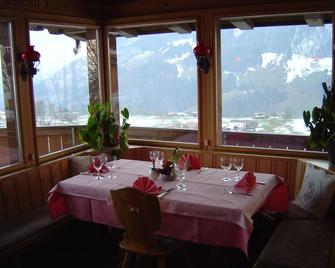 Bergblick Lodge - 3 Sterne Garni - Neueröffnung - Aeschi bei Spiez - Restaurante