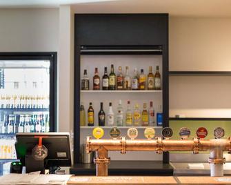 ذا كالي هوتل - ورّنامبول - بار