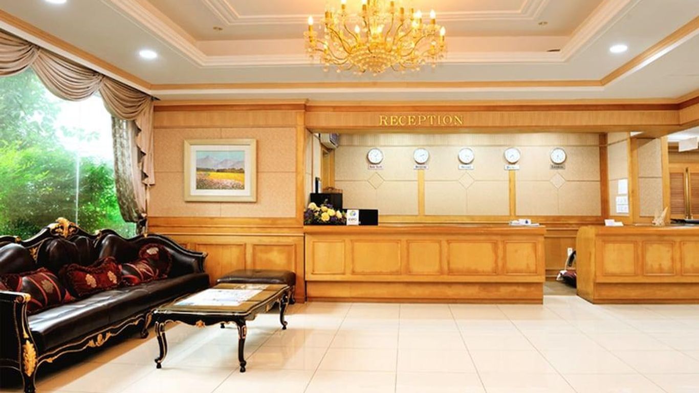 샹보르 관광호텔