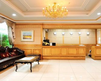 Chambord Hotel - Yeosu - Recepción