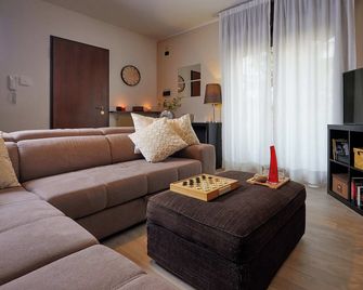 Elegance And Comfort A Due Passi Da Sacile Centro - Sacile - Sala de estar