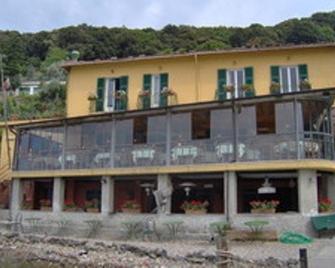 Locanda Lorena - Portovenere - Building