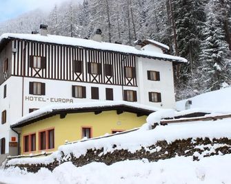 Hotel Europa - Peio - Budynek