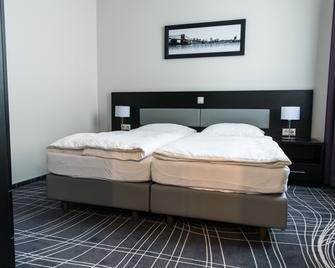 Sky Business Hotel - Legnica - Bedroom