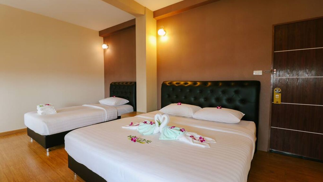 ทริปเปิล ทรีส์