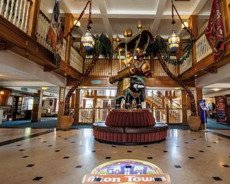 Alton Towers Resort - Uttoxeter - Lobby