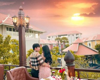The Royal Family Suites by Memoire Palace Resort & Spa - Siem Reap - Balkon