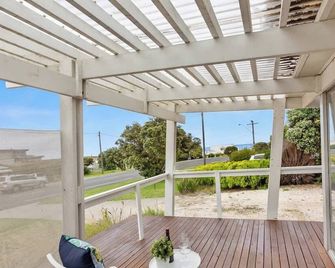 Great Ocean Road Sandy Villa - Apollo Bay - Balcony