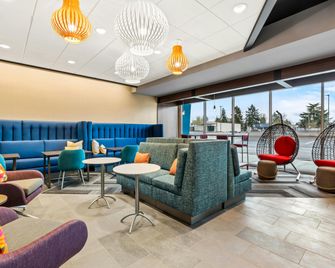 Tru by Hilton Aloha Beaverton - Beaverton - Лаунж