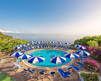 Hotel Oasi Castiglione - Ischia - Svømmebasseng