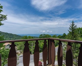 4 Seasons at Beech Mountain - Beech Mountain - Balkón