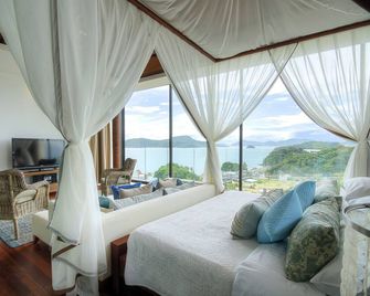 Cape Panwa Hotel (SHA Plus+) - Wichit - Phòng ngủ