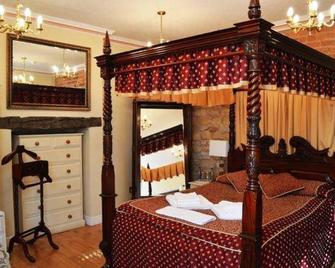 Bail House - Lincoln - Bedroom