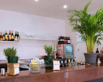 Cdh Hotel Modena - Modena - Bar