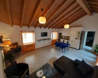 Piazza Grande House - Locarno - Living room