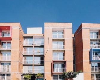 Torres Altos Revolución Tlaquepaque - Tlaquepaque - Building