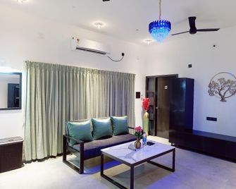 Devaki Resort - Pondicherry - Sala de estar