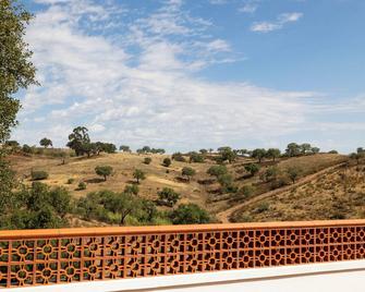 Quinta Marugo Retreats - Serpa - Varanda