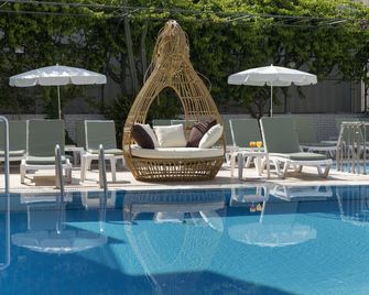 Kleopatra Tuna Apart Hotel - Alanya - Piscina