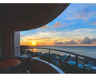 Hotel Sunset Hill - Onna - Balcony