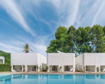 Villa La Flora Kaeng Krachan - Phetchaburi