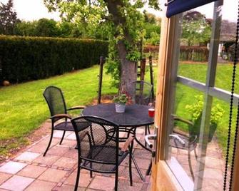 B&B Hofstede De Groote Laar - Spankeren - Patio