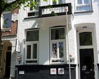 Max Hotel Amsterdam - Amsterdam - Bedroom
